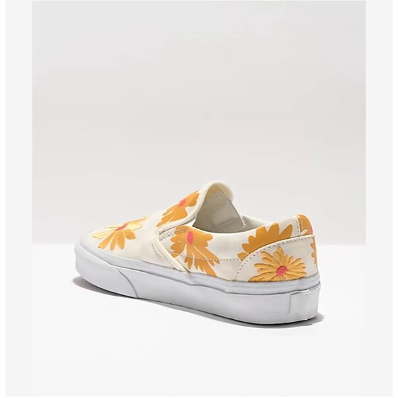 🆕 Women’s Vans Slip-On Check Floral White
Orange Skate Shoes. Size 10.5 - Picture 11 of 12